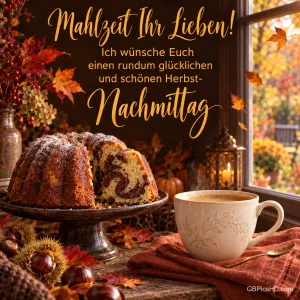 Marmorkuchen und eine Tasse stehen zwischen Herbstlaub und Kastanien am Fenster unter "Mahlzeit Ihr Lieben!".