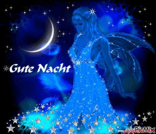 Blaue Elfenfigur mit Sternenkleid vor Nachthimmel und Mond zur guten Nacht.