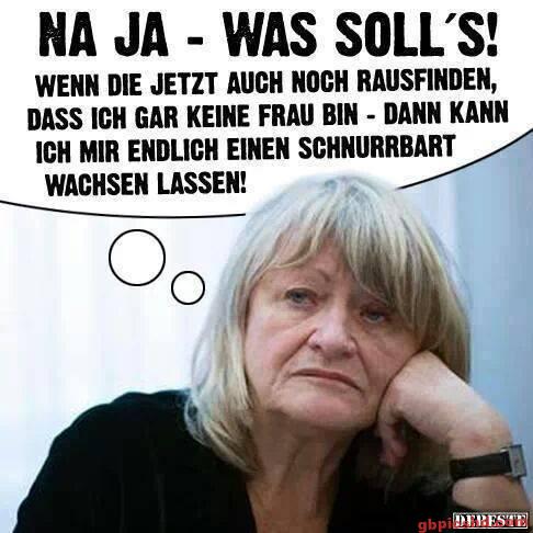 Ältere Frau wirkt nachdenklich und etwas enttäuscht mit traurigem Gesichtsausdruck.