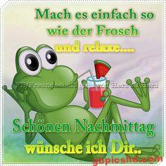Cartoonfrosch entspannt mit Cocktail, wünscht schönen Nachmittag.