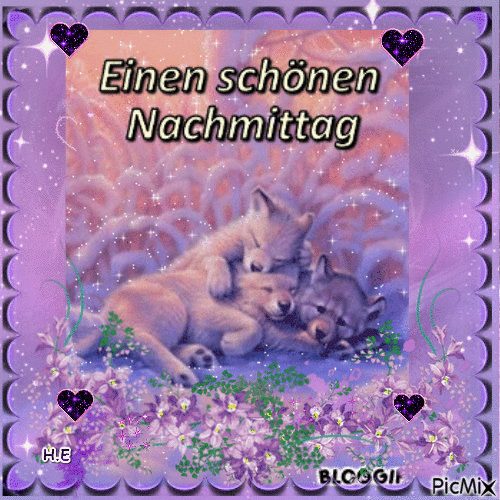 Drei schlafende Wolfskinder in einer lila Blumenwiese am Nachmittag mit Glitzereffekten.