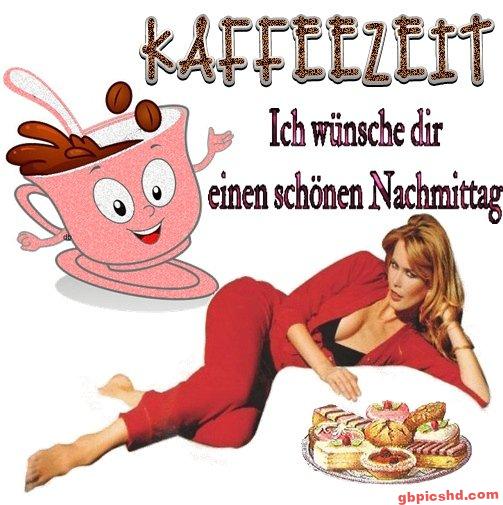 Frau in rotem Anzug liegt neben Kaffee und Kuchen, freundliche Nachmittagsgrüße.