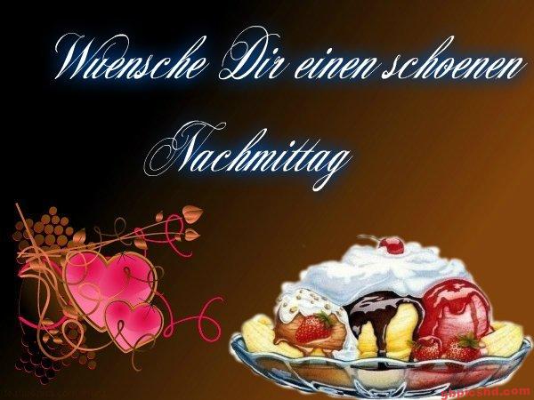 Eiscreme und Herzen auf braunem Hintergrund als Gruß für einen schönen Nachmittag.