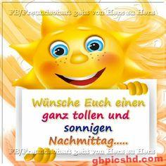 Fröhliche Sonne wünscht einen sonnigen Nachmittag mit Schild in einer gelben Farbgebung.
