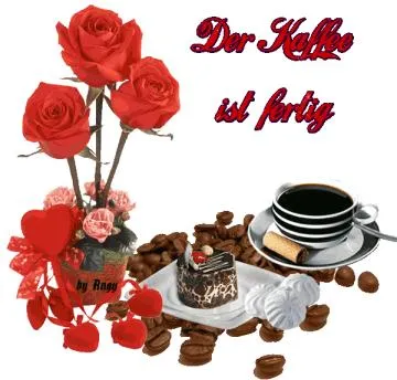 Rote Rosen, Tasse Kaffee, Kuchen und Kaffeebohnen auf einem Tisch angeordnet.