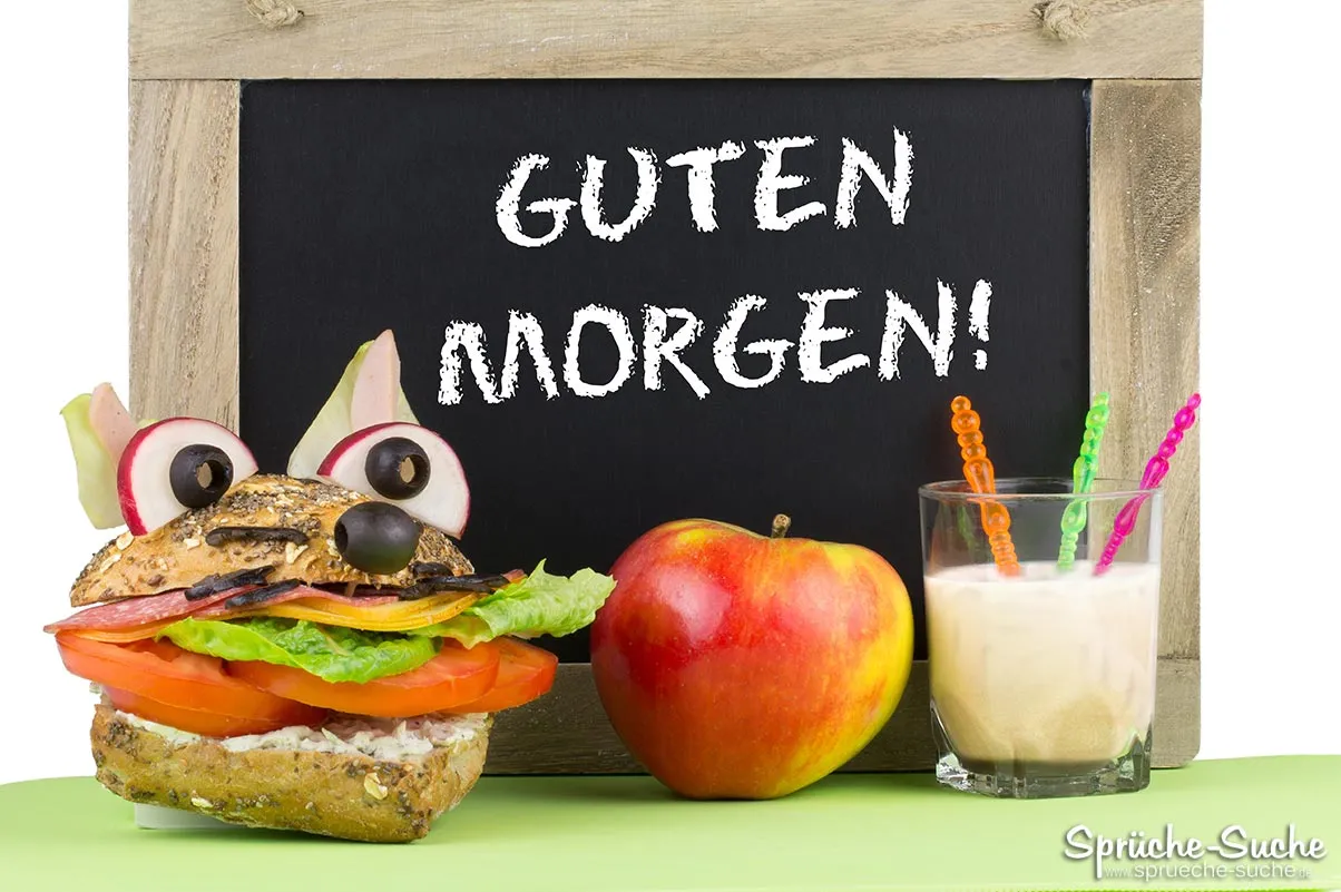 Ein lustiger Frühstücksteller mit einem belegten Brötchen, Apfel und einem Glas Milchshakes.