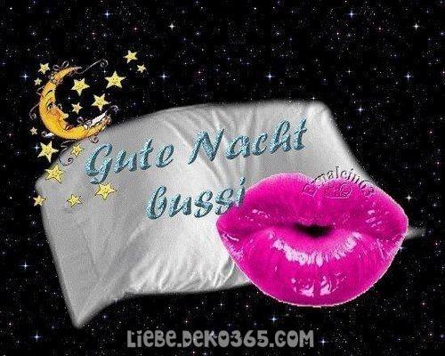 Stirnkuss Bild Sanfter Stirnkuss Gute Nacht